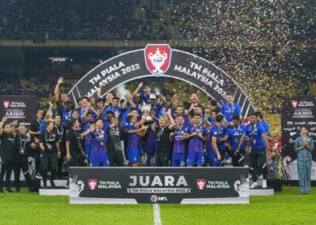 JDT mendominasi kesemua trofi yang dipertandingan dalam Liga Malaysia musim lalu.