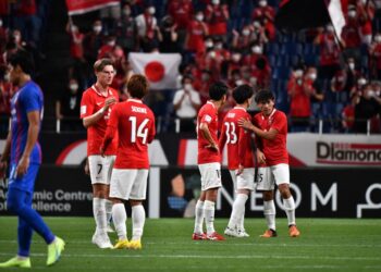 PEMAIN Urawa Red Diamonds meraikan kemenangan ke atas JDT.