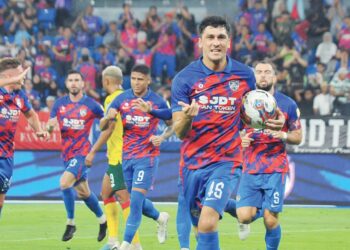 PENYERANG JDT, Fernando Forestieri meraikan jaringannya ketika menentang Kedah dalam aksi Liga Super di Stadium Sultan Ibrahim, Iskandar Puteri.