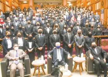 MAJLIS Penyerahan Felo Perdana dan Felo Korporat yang berlangsung pada bulan Julai lalu bertempat 
di Putrajaya.