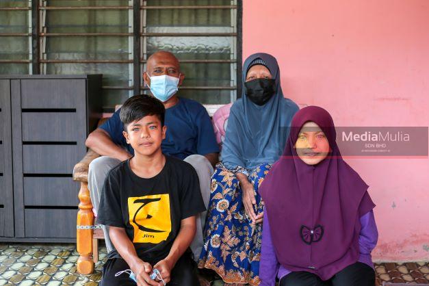 Dua beradik mata biru akui berketurunan Melayu jati  Dua beradik mata biru akui berketurunan Melayu jati