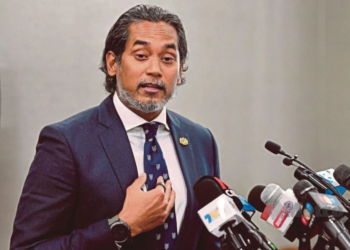 KHAIRY JAMALUDDIN