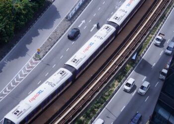 PRASARANA menyediakan RM2.8 bilion bagi projek baik pulih dan menaik taraf perkhidmatan LRT Laluan Kelana Jaya yang kerap mengalami gangguan sejak setahun lalu.