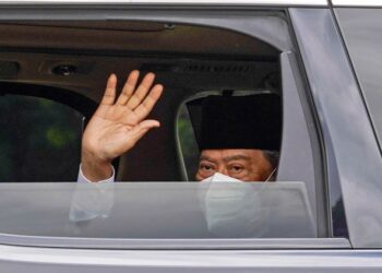 PERGOLAKAN politik negara minggu ini dimulakan dengan berita peletakan jawatan Perdana Menteri, Tan Sri Muhyiddin Yassin.