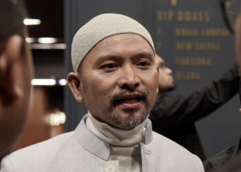 KUALA LUMPUR, 05 Mac 2023 - Penyanyi nasyid, Nazrey Johani pada sidang akhbar selepas Konsert Saujana sempena 25 Tahun penubuhannya di Zepp Kuala Lumpur. -UTUSAN/MOHD. FIRDAUS MOHD. JOHARI