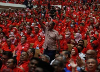 KELMARIN berlangsung Taklimat Khas Presiden UMNO Tentang Isu Semasa Terkini di Pusat Dagangan Dunia (WTC), Kuala Lumpur. – UTUSAN/AFIQ RAZAL