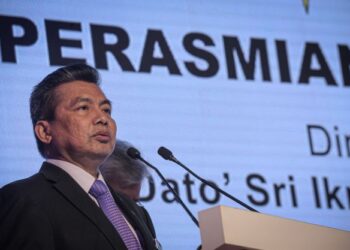 IKMAL HISHAM