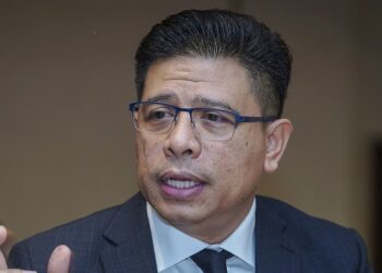 PUTRAJAYA 9 APRIL 2021 - Ketua Pegawai Eksekutif Yayasan Guru Malaysia Berhad (YGMB), Datuk Wan Munadi Wan Mamat  GAMBAR: FARIZ RUSADIO