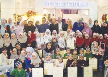 SERAMAI 70 orang anak yatim serta veteran ATM dirai sempena bulan Ramadan dengan sajian istimewa di Hotel Royale Chulan, Damansara. – FOTO/ASLINDA NASIR