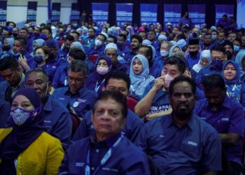 PARA perwakilan yang hadir pada Konvensyen Perikatan Nasional (PN) 2022 di MAEPS Serdang. - UTUSAN/FARIZ RUSADIO 