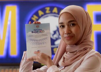 BAJET 2023 perlu memberi tumpuan dan mengklasifikasikan semula golongan T20 dengan jumlah isi
keluarga dan tanggungan mereka.