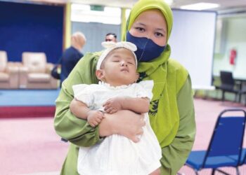 NORSAFIYYA Khaira Shafiq Farhan Salmah Mad Zuki ketika ditemui pada program anjuran Foccan di Jitra, Kubang Pasu, Kedah. -UTUSAN/JAMLIAH ABDULLAH