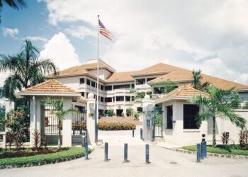KEDUTAAN AS di Kuala Lumpur banyak membantu penyaluran dana USAID kepada pelbagai organisasi di Malaysia. – FOTO MEDIA SOSIAL