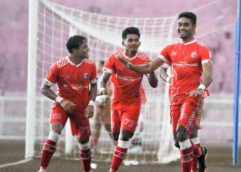 PEMAIN Kelantan FC meraikan jaringan ketika menentang Kelantan United, Rabu lalu.  - IHSAN TRW KELANTAN FC