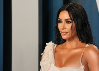 KIM KARDASHIAN