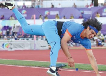 Neeraj Chopra tidak dapat mempertahankan pingat emas merejam lembing Sukan Komanwel akibat kecederaan paha.