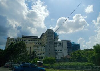 KEADAAN projek pembinaan Kompleks
Rawatan Wanita dan Kanak-Kanak Hospital
Kajang di Sungai Jelok yang dirakam pada 10
Mei lalu.