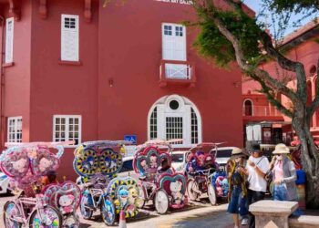 PENUTUPAN penuh jalan tersebut bermula dari persimpangan lampu isyarat Jalan Bendahara dekat Little India sehingga Menara Taming Sari manakala sebahagian jalan ditutup dari Menara Taming Sari hingga Memorial Pengisytiharan Kemerdekaan.