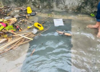 LOKASI yang tiada penutup dipercayai tempat kanak-kanak berusia 4 tahun dikhuatiri lemas dekat Jalan Bunga Tanjung 4, Kampung Baru Hicom di Seksyen 26, Shah Alam, Selangor.