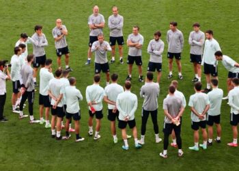 LUIS Enrique mahu menjadikan Sepanyol sebagai pesaing untuk memenangi Euro 2020. - AFP  
