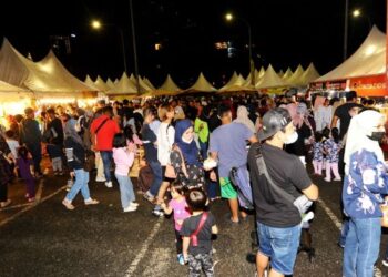 Festival Majestic Johor (FMJ) 2022 di Puteri Harbour di Iskandar Puteri mendapat sambutan orang ramai semalam.