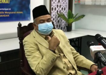 CHE Mohd. Rahim Jusoh ketika sidang akhbar di pejabatnya di Kota Bharu, Kelantan, hari ini. - FOTO/ROSLIZA MOHAMED