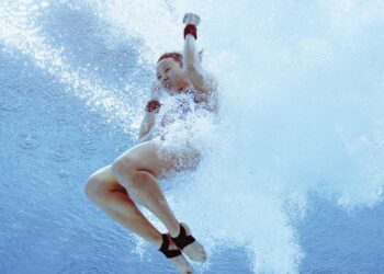 AKSI Pandelela Rinong ketika bersaing dalam acara 10m platform individu pada Sukan Komanwel 2022 di Birmingham semalam. – AFP