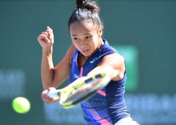 Bintang tenis Kanada, Leylah Annie Fernandez harap dapat meneruskan aksi konsisten dalam semua kejohanan disertainya.-AFP