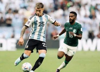 LISANDRO Martinez hanya dimasukkan sebagai pemain gantian, namun sudah terlewat untuk menyelamatkan Argentina daripada kalah mengejut kepada Arab Saudi.