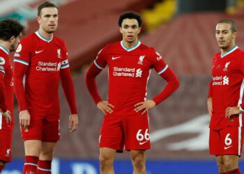 SATU lagi kekalahan akan menyebabkan Liverpool hilang tempat dalam kelompok empat terbaik.