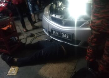 SEORANG mekanik maut selepas dihempap sebuah kereta yang sedang dibaikinya di sebuah bengkel di Kampung Bukit, Bayan Lepas, Pulau Pinang malam tadi.