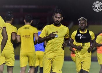 PEMAIN Melaka United menjalani latihan akhir kelmarin dalam persiapan menghadapi UiTM FC pada saingan Liga Super malam ini. – IHSAN MELAKA UNITED FC
