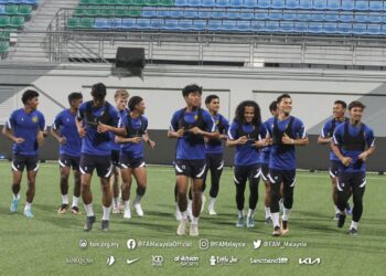 LALUAN getir menanti skuad Malaysia B-22 dalam Sukan SEA di Kemboja bulan depan apabila diletak dalam kumpulan bersana Thailand dan Vietnam.