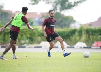 MARC Vales dalam sesi latihan di Alor Setar sebelum Kedah berlepas ke Petaling Jaya.