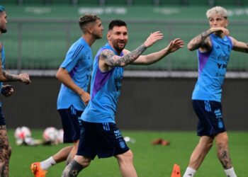 SELEPAS beraksi menentang Australia, Lionel Messi tidak sertai skuad ke Indonesia.