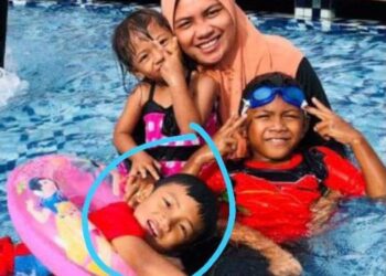 GAMBAR kenangan Muhammad Nur Rifqi Khairilamru (bulatan) bersama ibu dan adik beradiknya ketika mandi di sebuah kolam rekreasi.
