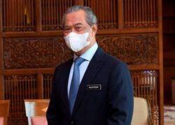 Muhyiddin Tidak Wajib Letak Jawatan Utusan Digital
