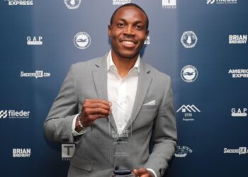 Enock Mwepu melupakan bola sepak pada usia muda kerana masalah jantung.