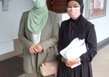 SITI  Nordiana Alias (kiri) hadir di Mahkamah Sesyen Kuala Lumpur untuk memberi keterangan pada perbicaraan tuntutan saman terhadap lima defendan - UTUSAN/NORLIZAH ABAS