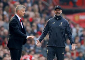 JURGEN Klopp (kanan) dan Ole Gunnar Solskjaer.