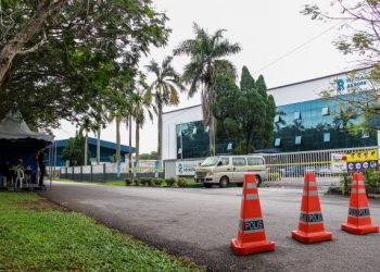 Sekolah Tinggi Islam As Sofa (STIAS) di Senawang.