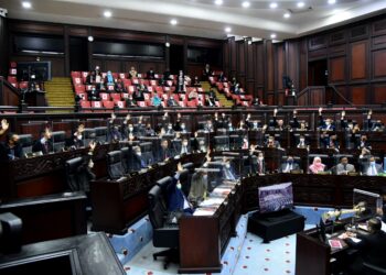 PAKATAN Harapan (PH) Negeri Sembilan sudah tentu ingin terus mengekalkan jawatan Menteri Besar yang disandangnya, justeru pasti mengharapkan kerjasama dengan UMNO bagi menjamin  kemenangan dalam pilihan raya negeri (PRN) nanti. – UTUSAN