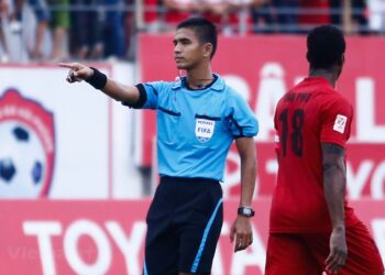 Muhammad Nazmi Nasaruddin  akan mengetuai pengadil Malaysia yang bertugas di Piala Dunia Bawah 20 (B-20) tahun yang dijadualkan berlangsung di Chile bermula 21 September hingga 10 Oktober depan.