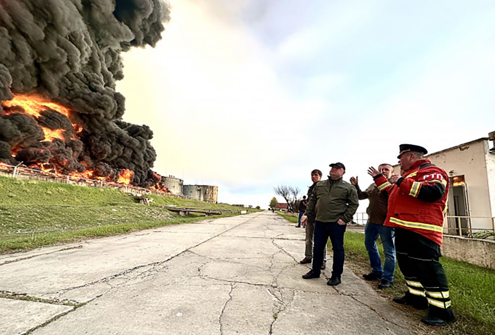 Depoh bahan api Crimea terbakar akibat serangan dron