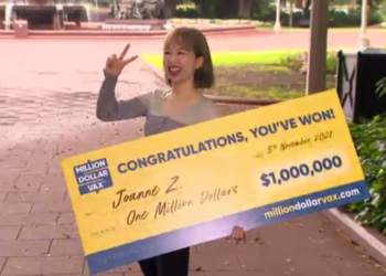 JOANNE Zhu memenangi wang bernilai 1 juta dolar Australia (RM3.08 juta). - 7NEWS