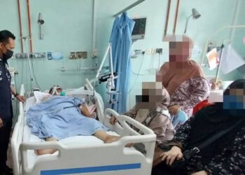 ZULKIFLLI Abd. Aziz menghembuskan nafas terakhirnya di Hospital Teluk Intan, Perak, malam tadi.