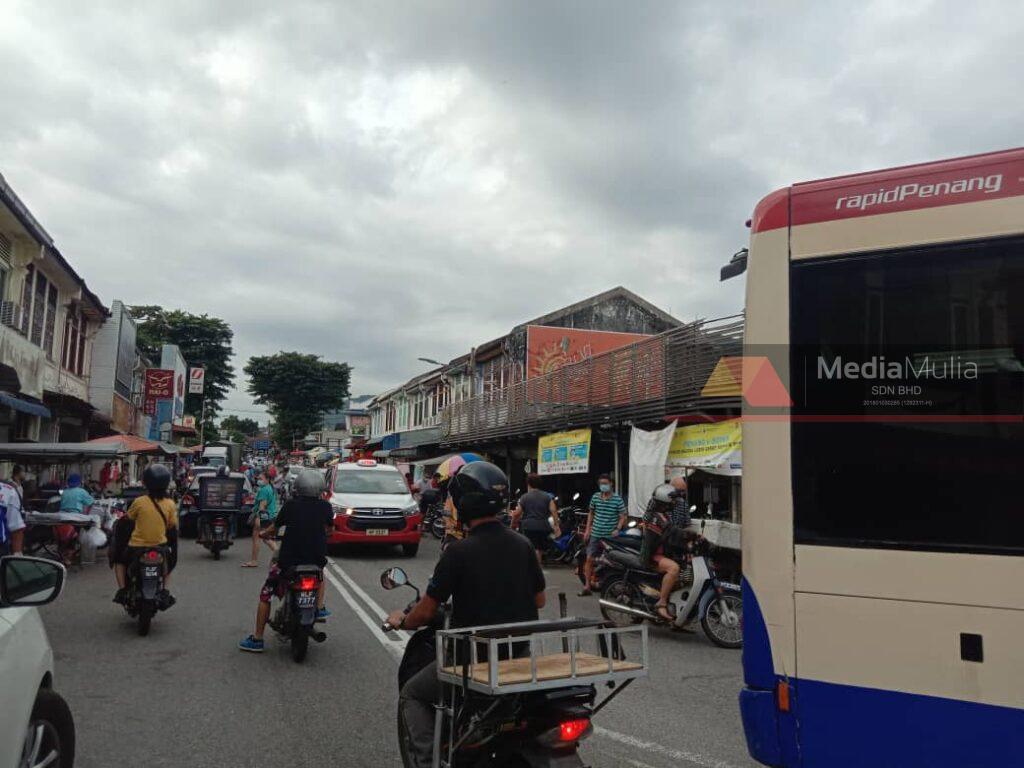 Masih sesak, laluan di Pasar Awam Ayer Itam ditutup mulai esok Masih sesak, laluan di Pasar Awam Ayer Itam ditutup mulai esok