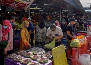 Rakyat kini mdnanggnhg kos sara hdiup tinggi ekoran  harga makaan yang semakin meningkat-GAMBAR HIASAN