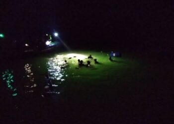 ANTARA PATI yang ditahan dan nyaris lemas kira-kira 2.5 batu nautika barat Sungai Serdang Besar, Kapar, Klang, semalam.