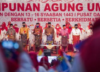 SEBARANG pengemukaan usul di PAU 2021 perlu mengikut prosedur supaya tidak  bercanggah dengan Perlembagaan parti mahupun amalan yang diamalkan oleh UMNO. – UTUSAN/ MUHAMAD IQBAL ROSLI